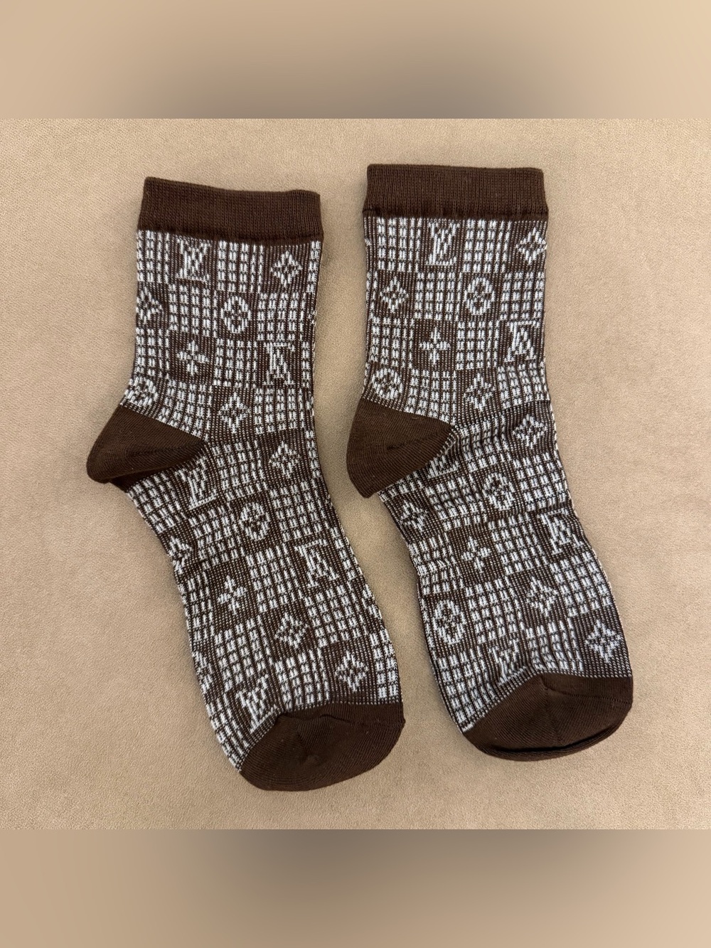 Designer Logo Pattern Knit Socks - Chocolat / Marron Glacé